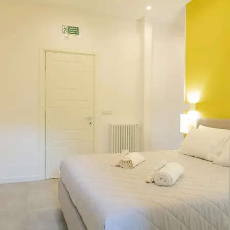 Aura - Santa Croce In Gerusalemme Rom